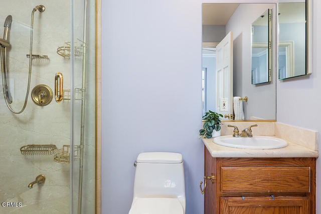 Detail Gallery Image 36 of 50 For 3422 Esperanza Ter, Glendale,  CA 91208 - 5 Beds | 5 Baths