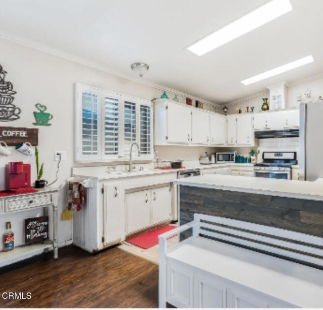 Detail Gallery Image 21 of 29 For 536 Hupa St, Ventura,  CA 93001 - 3 Beds | 2 Baths