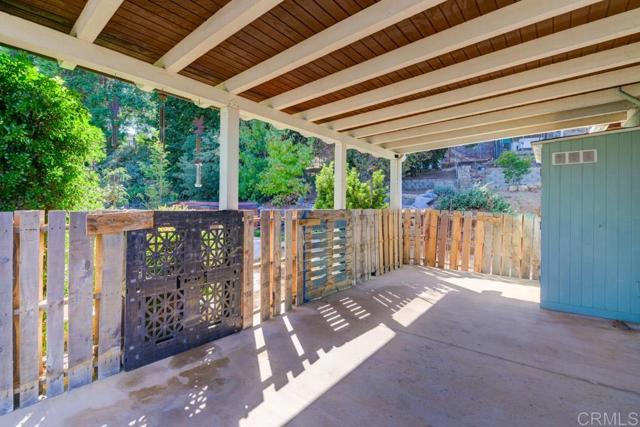 Detail Gallery Image 16 of 38 For 11829 Altadena Rd, Lakeside,  CA 92040 - 4 Beds | 2 Baths