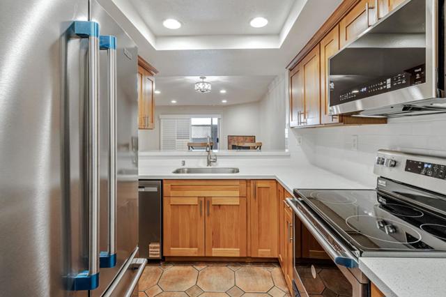 1087 Summerain Court, San Jose CA: https://media.crmls.org/mediaz/b0382642-4a96-49e5-b506-a8c5f31a8fe1.jpg