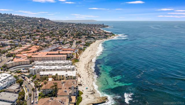 100 Coast Blvd, La Jolla, California 92037, 2 Bedrooms Bedrooms, ,2 BathroomsBathrooms,Condominium,For Sale,Coast Blvd,240023109SD