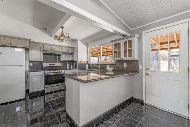1877 Darwin Way, San Jose CA: https://media.crmls.org/mediaz/b03a5595-6601-460f-9003-9e84421c9558.jpg