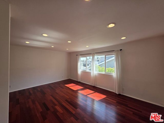 4822 Mascot Street, Los Angeles CA: https://media.crmls.org/mediaz/b03cc92a-a7ab-43d1-8819-0d9af6606df7.jpg