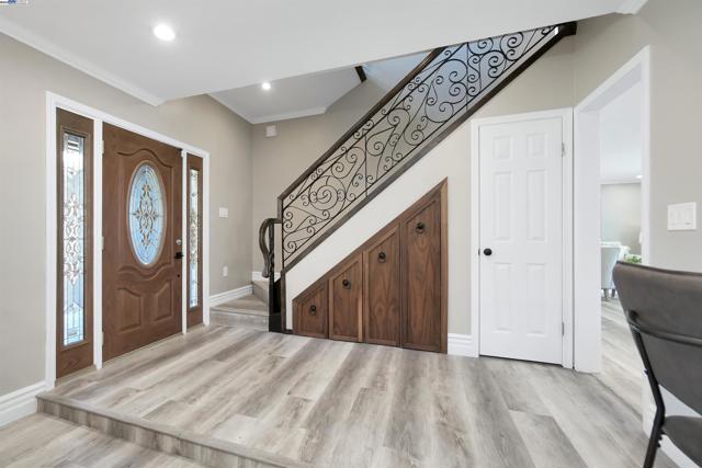 2698 Million Ct, San Jose CA: https://media.crmls.org/mediaz/b03d3a31-c9b0-4257-bb20-122186c59052.jpg