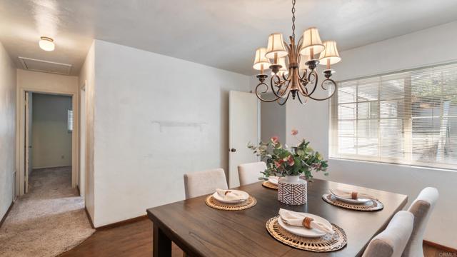 Detail Gallery Image 9 of 38 For 9318 Campo Rd, Spring Valley,  CA 91977 - 3 Beds | 2 Baths