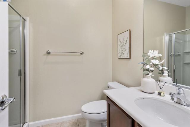 161 W Luna Loca Ln, Mountain House CA: https://media.crmls.org/mediaz/b03f9409-42c1-49d7-8b32-089aeef0ba7f.jpg