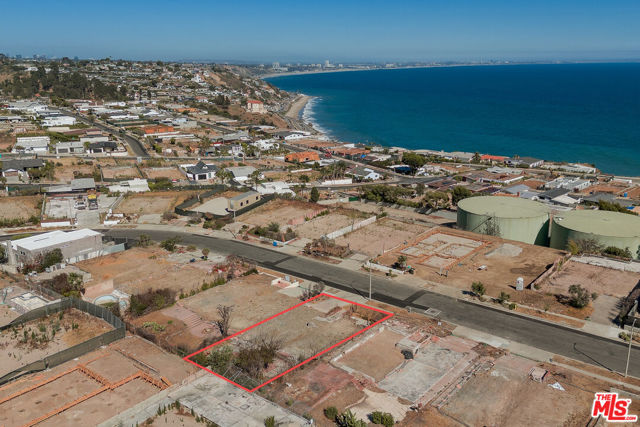 3653 Malibu Vista Drive photo 6