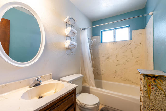 25580 Fir Street Street, Idyllwild CA: https://media.crmls.org/mediaz/b0422ef7-2bf3-4b93-8a0c-ab741efe1e1d.jpg