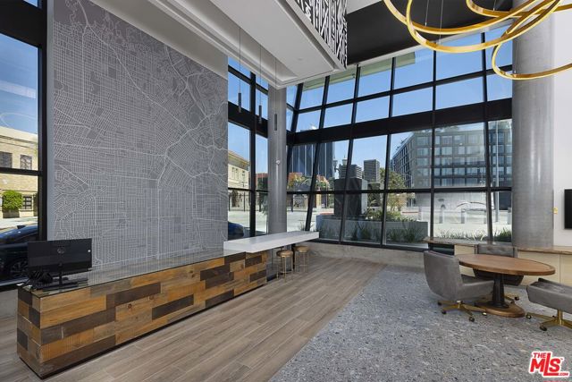 1331 N Cahuenga Boulevard, Los Angeles CA: https://media.crmls.org/mediaz/b04320d4-45d3-4633-b37e-f63b8285344c.jpg