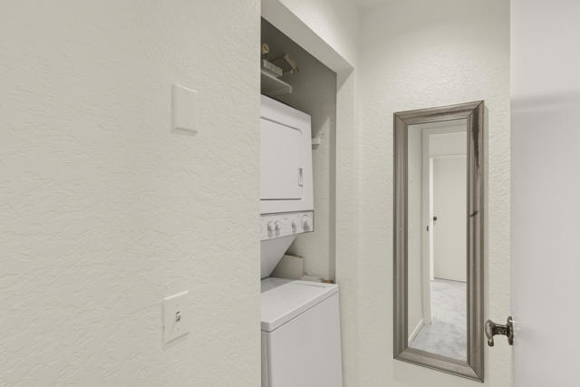 2601 S Broadmoor Drive, Palm Springs CA: https://media.crmls.org/mediaz/b043c371-b64f-45bb-a381-9dce1e383206.jpg