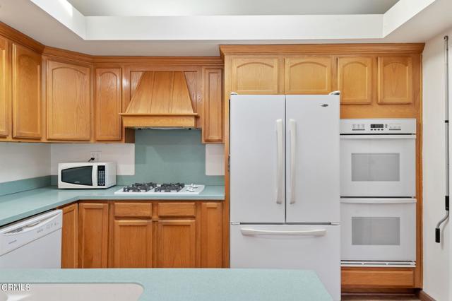 11-web-or-mls-11 - Kitchen