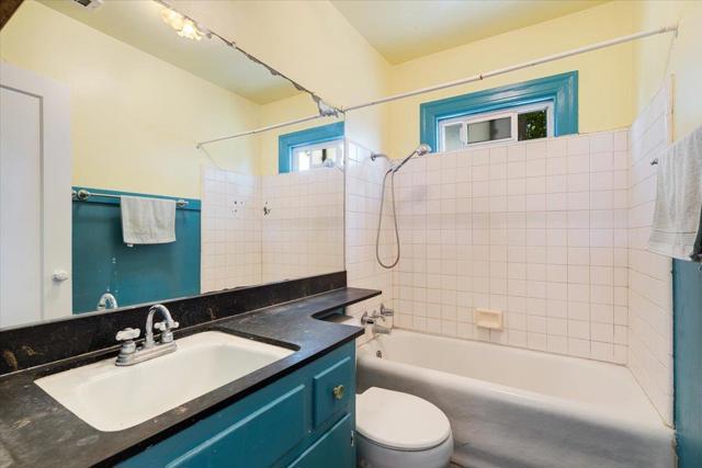 806 Seabright Avenue, Santa Cruz CA: https://media.crmls.org/mediaz/b043ed03-ceb4-466e-bee9-5a697261d36d.jpg