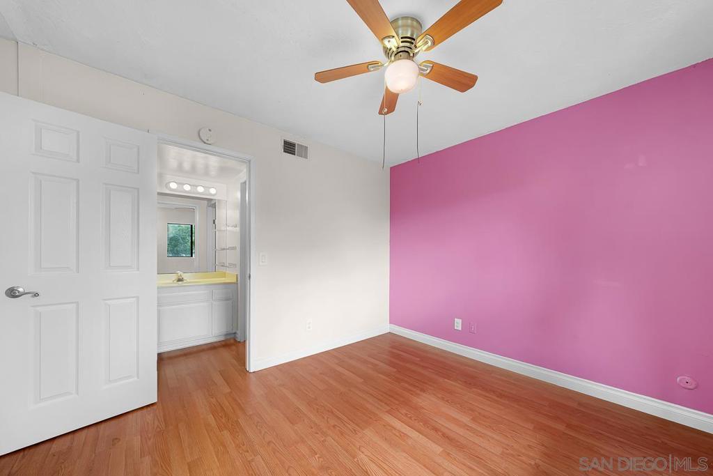 1257 Grand Ave - photo 15