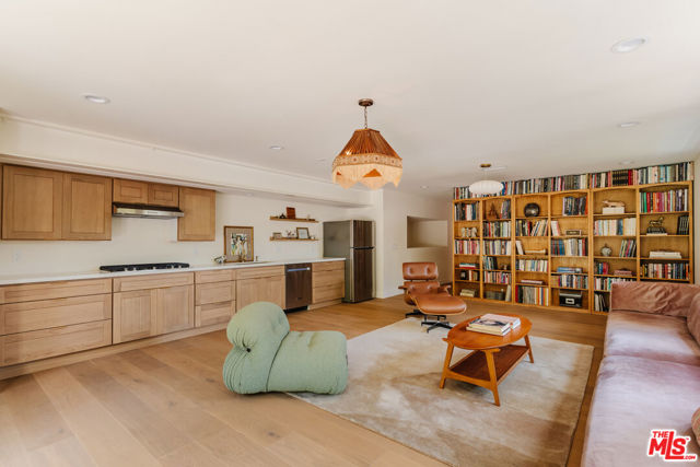 12220 Benmore Terrace, Los Angeles CA: https://media.crmls.org/mediaz/b0442828-380d-4e19-acd1-cff6310bff51.jpg