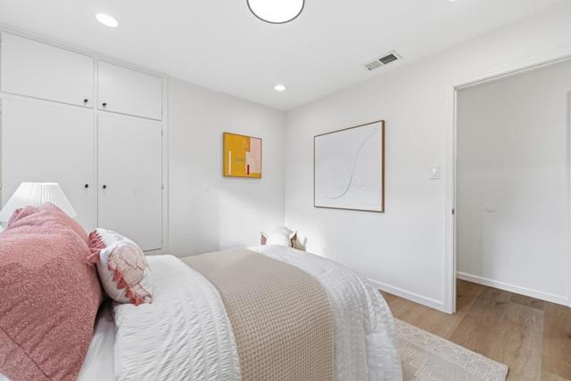 716 Kiely Boulevard, Santa Clara CA: https://media.crmls.org/mediaz/b0444a4b-ddf0-452c-8344-08c5aa39b365.jpg