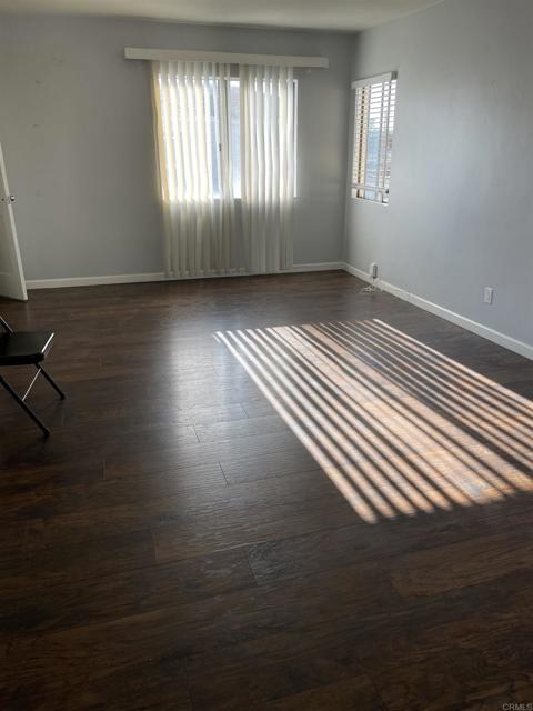 Detail Gallery Image 2 of 9 For 331 E 5th St, National City,  CA 91950 - 2 Beds | 1 Baths