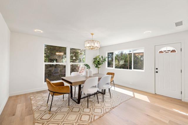 Detail Gallery Image 15 of 44 For 1711 Alhudson Dr, Escondido,  CA 92029 - 4 Beds | 2/1 Baths
