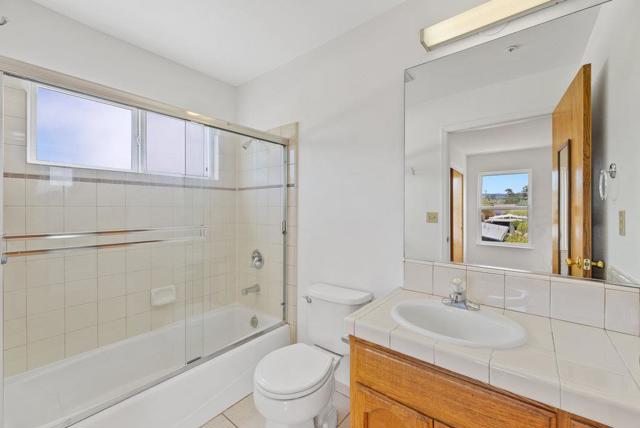 320 Errett Circle, Santa Cruz CA: https://media.crmls.org/mediaz/b045afa5-733b-4a5d-8329-dcb53dcd80f1.jpg