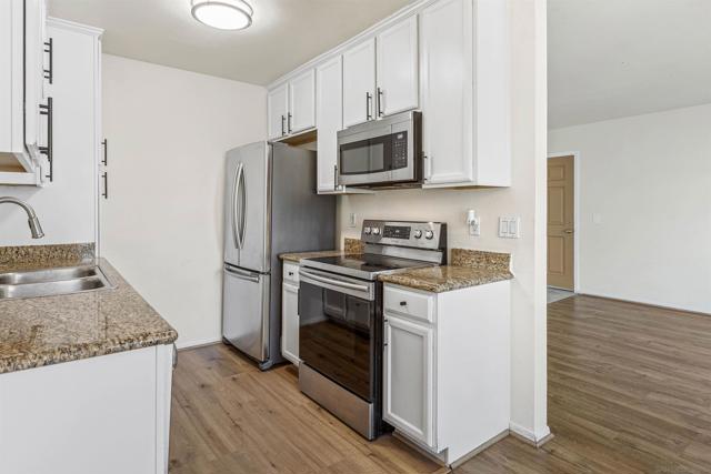 1240 N Broadway, Escondido CA: https://media.crmls.org/mediaz/b046fb19-bfd1-4076-9819-16740d88719e.jpg