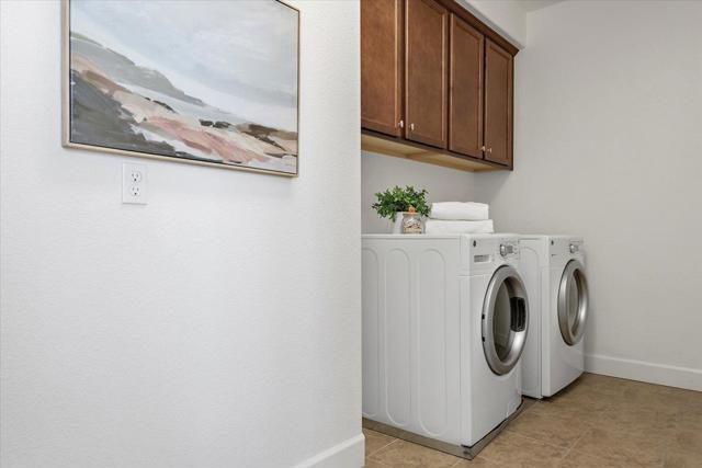 1507 Canal Street, Milpitas CA: https://media.crmls.org/mediaz/b047748a-81e4-4531-b2c5-7abae655507c.jpg