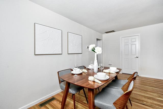 1431 Sierra Creek Way, San Jose CA: https://media.crmls.org/mediaz/b048be58-197b-472a-9a2e-269355da13e7.jpg
