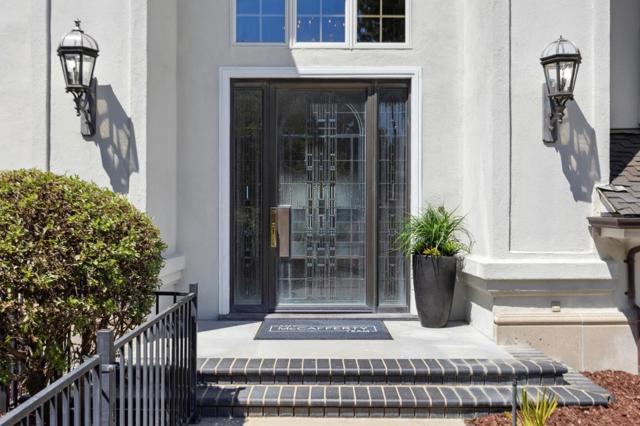 16383 Aztec Ridge Drive, Los Gatos CA: https://media.crmls.org/mediaz/b04986b5-ff74-4ee2-9459-957d2ef30aa3.jpg