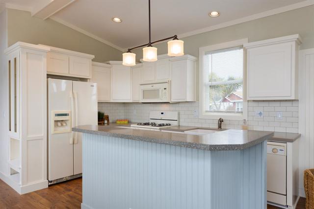 2395 Delaware Avenue, Santa Cruz CA: https://media.crmls.org/mediaz/b04a2849-c970-4f03-b77c-a903d7889873.jpg