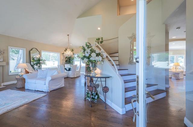 471 El Dorado Street, Monterey CA: https://media.crmls.org/mediaz/b04bb68f-48a8-4ef7-87a8-3f7881d0f918.jpg