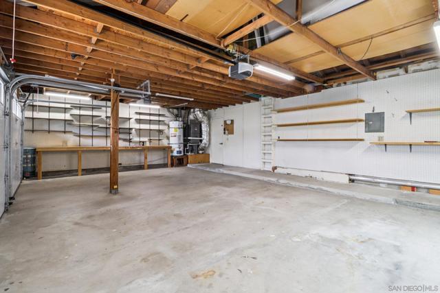 13080 Camino Del Valle, Poway CA: https://media.crmls.org/mediaz/b04d7993-179a-4035-bb2b-9e00963612e6.jpg
