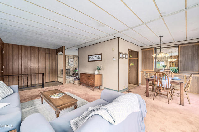 Detail Gallery Image 3 of 40 For 10 La Lomita #0,  Newbury Park,  CA 91320 - 2 Beds | 2 Baths