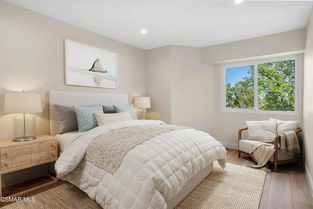 1228 S Westlake Boulevard, Westlake Village CA: https://media.crmls.org/mediaz/b04e500f-63f6-4d2f-afc9-b4301f88b925.jpg