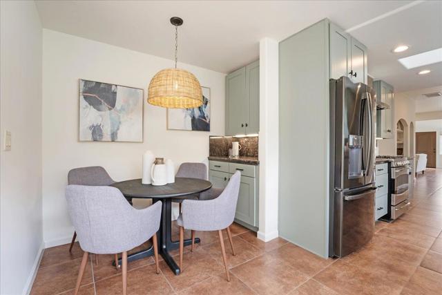 22011 E Cliff Drive, Santa Cruz CA: https://media.crmls.org/mediaz/b0504dc5-61d4-415b-ad9d-c82640cd44f4.jpg