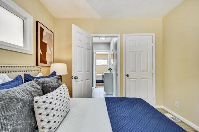 324 Holloway Avenue, San Francisco CA: https://media.crmls.org/mediaz/b050c6a9-10c1-406e-b195-2f84a1288014.jpg