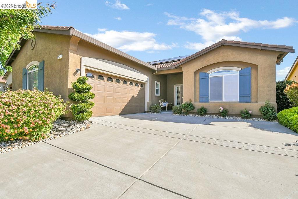 972 Centennial Dr