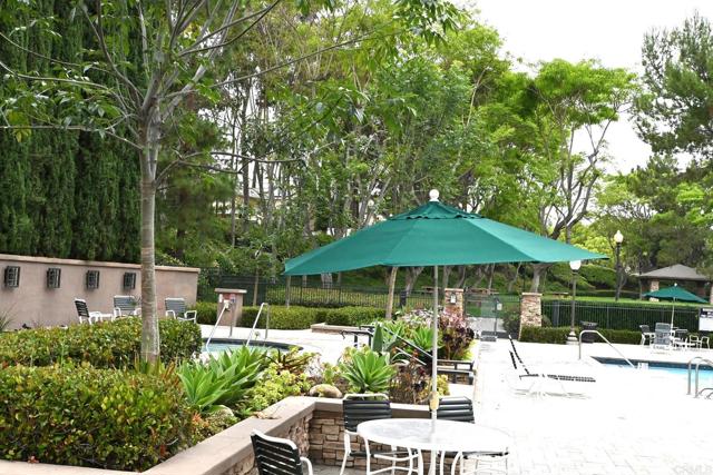Detail Gallery Image 24 of 26 For 2825 W Canyon Ave, San Diego,  CA 92123 - 3 Beds | 2/1 Baths