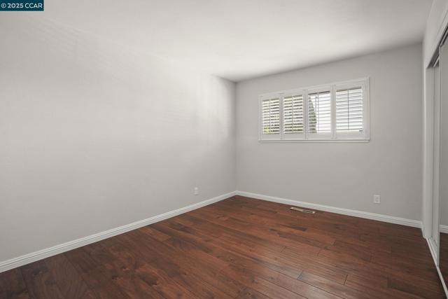 6324 Bonita Ct, Richmond CA: https://media.crmls.org/mediaz/b05735cc-c35e-4c19-9d18-21a18aa3e030.jpg
