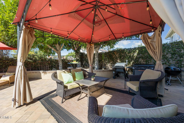22671 Cheryl Way, Lake Forest CA: https://media.crmls.org/mediaz/b0581344-c0a4-4639-b478-d7a84cf6fae2.jpg