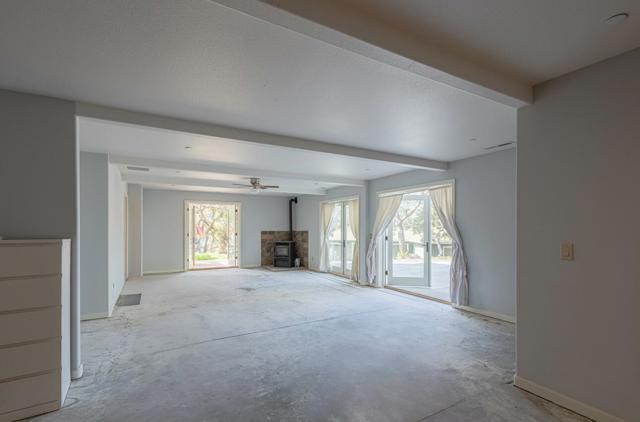 383 Corral De Tierra Road, Salinas CA: https://media.crmls.org/mediaz/b058370a-e313-4218-8650-a17d7487a2f8.jpg