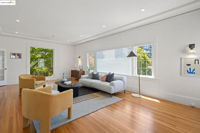 355 Arlington Ave., Berkeley CA: https://media.crmls.org/mediaz/b05898c3-b1f2-4b24-b577-17db8752380d.jpg