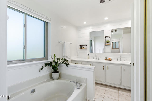 Detail Gallery Image 27 of 60 For 6089 San Dimas Ave, Camarillo,  CA 93012 - 2 Beds | 2 Baths
