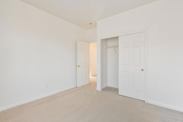 1101 Freedom Drive, Hollister CA: https://media.crmls.org/mediaz/b058caf2-2547-46f6-86f5-812aec78e634.jpg