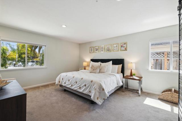 Image 17 of 82 For 711 Darwin Street