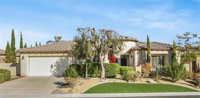 988 Alta, Palm Springs CA: https://media.crmls.org/mediaz/b05b50c6-7b18-4ad3-9d16-f761d95cd778.jpg