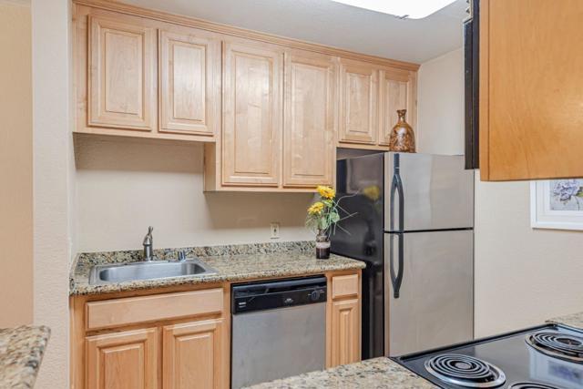 130 Monte Verano Court, San Jose CA: https://media.crmls.org/mediaz/b05bb706-22d6-4fe0-bbb3-faf3e3342269.jpg