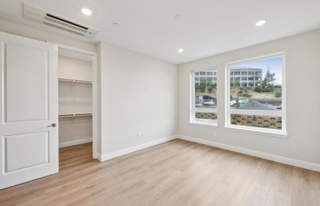 2449 Willow Way, San Mateo CA: https://media.crmls.org/mediaz/b05d837e-cae3-463e-8eda-d8ee26fb9d09.jpg