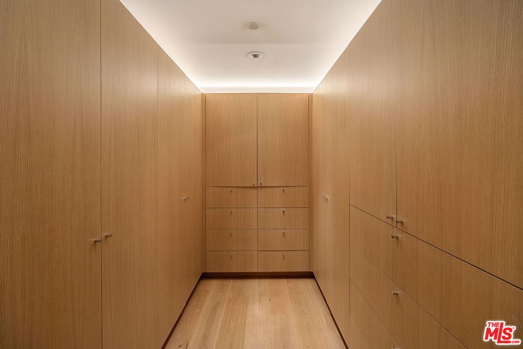 MLS #26849813 image #15