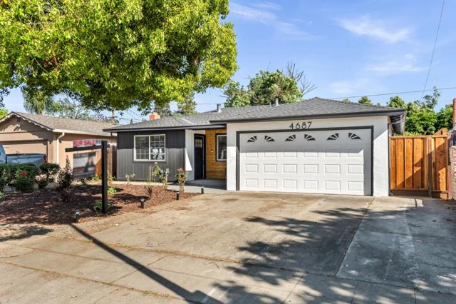 4687 Tango Way, San Jose CA: https://media.crmls.org/mediaz/b05e6c13-7ee9-4bb3-a9bf-71fc9c326da8.jpg