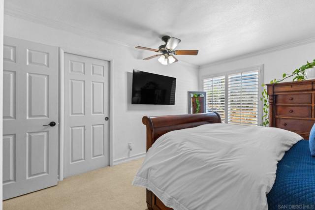 3445 Lomas Serenas Dr, Escondido CA: https://media.crmls.org/mediaz/b06054fd-c5be-48f9-8252-9e1d6602a218.jpg