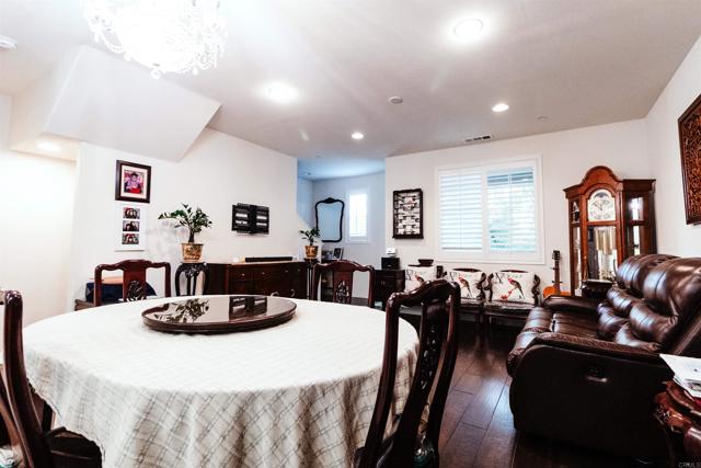 Detail Gallery Image 10 of 24 For 647 E Mustang St, Camarillo,  CA 93010 - 3 Beds | 2/1 Baths