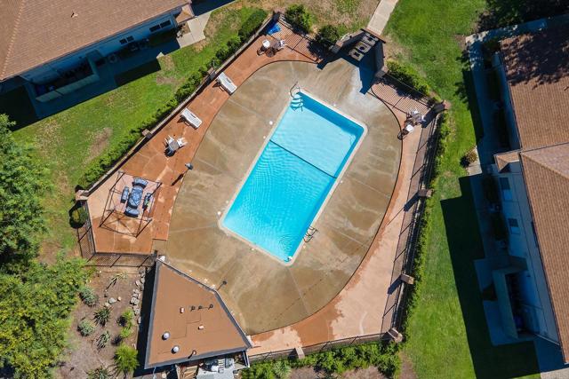 8842 Mission Vega Ct, Santee CA: https://media.crmls.org/mediaz/b06358fa-f8fb-40c3-a05c-dd983ad49eec.jpg